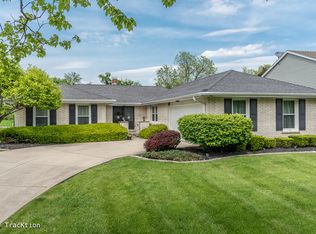 1420 Oak Hill Ct, Downers Grove, IL 60515