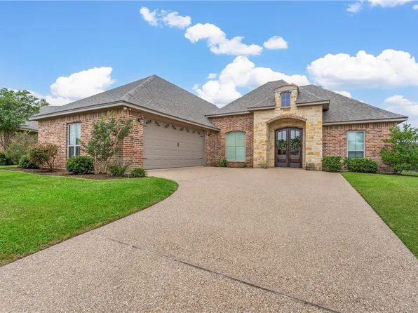 17 N Shore Cir, Waco, TX 76708