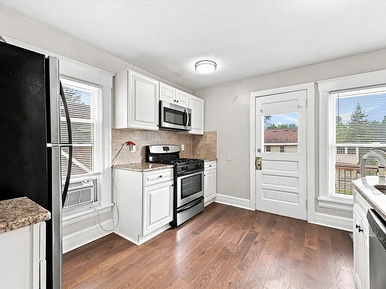 802 S Lafayette Ave #2 — Photo 8