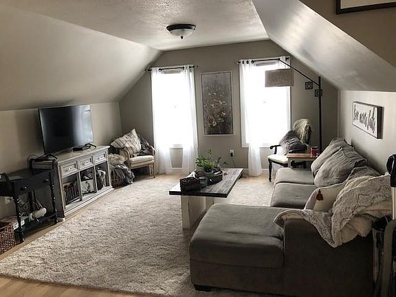 2nd image of 1401 Main Ave #2