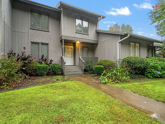 3rd image of 4 Graystone Way