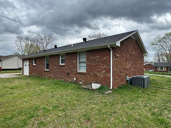 4th image of 334 Swan Lake Dr