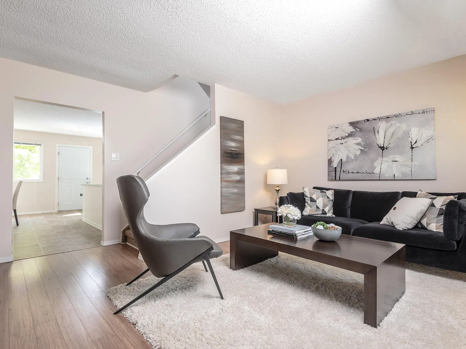 Wellington Park Townhomes — Photo 2