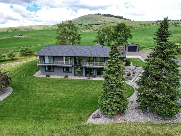 535 N Madison St, Tekoa, WA 99033