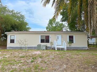 20434 Leonard Rd, Lutz, FL 33558