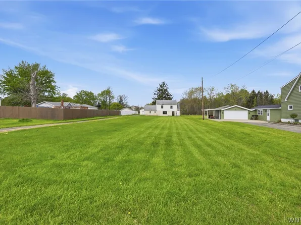140 Wendel St, Lancaster, NY 14043