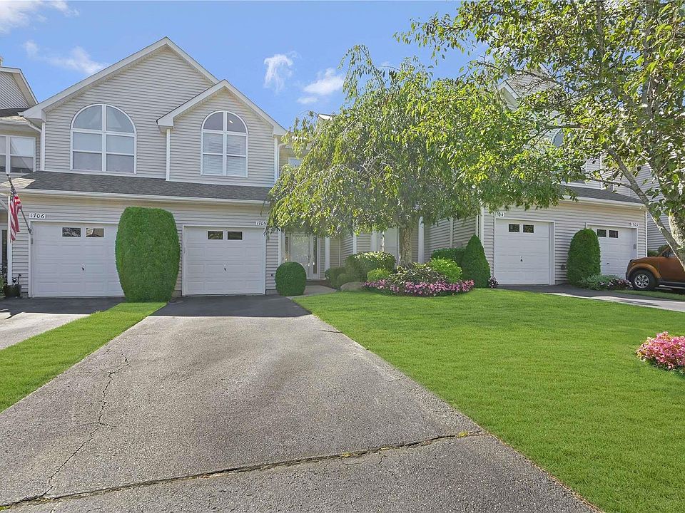 1st image of 1705 Willow Pond Drive #1705
