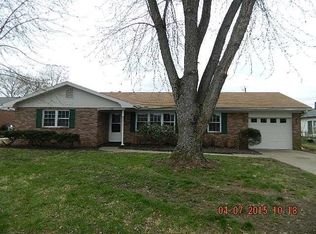 1544 Elmhurst Dr, Worthington, KY 41183