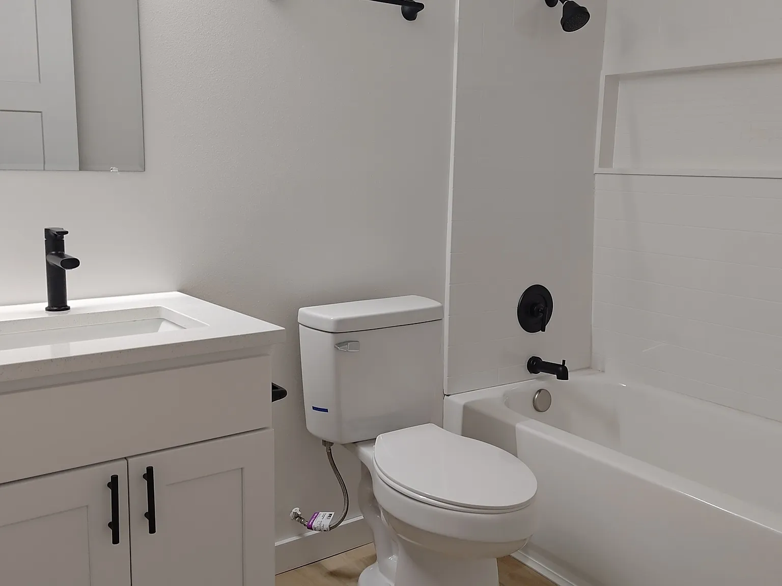 Kenmore Apartments — Photo 2