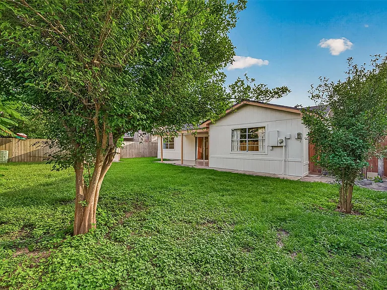 8638 Little River Rd — Photo 37