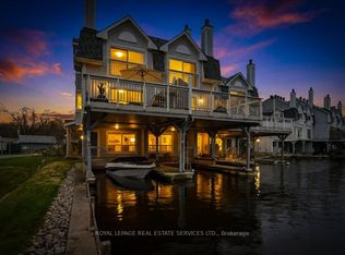 30 Laguna Pkwy #4, Ramara, ON L0K1B0