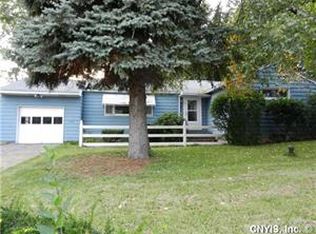 12 Wilbert Dr, North Syracuse, NY 13212