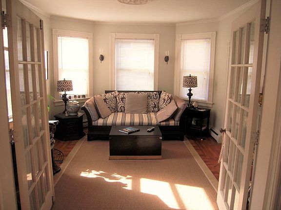 Living room /2nd bedroom