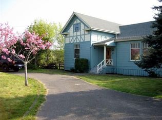 1741 Old Arcata Rd, Bayside, CA 95524