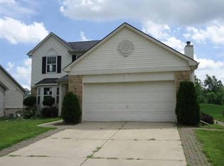 32945 Sand Piper Dr, Romulus, MI 48174
