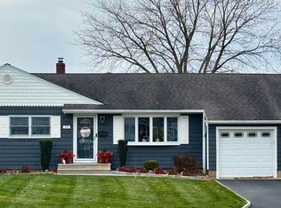 308 Green Tree Rd, Brick, NJ 08724