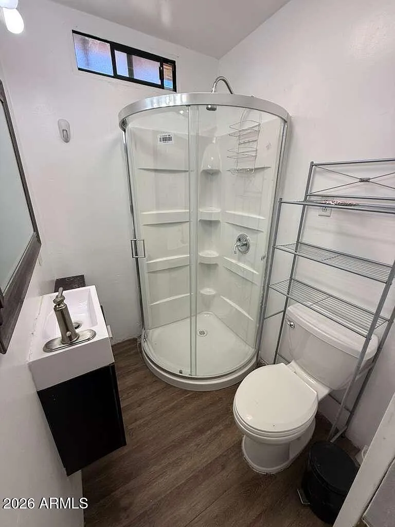 1 bed, 1.0 bath, 400 sqft, $650 — Photo 4
