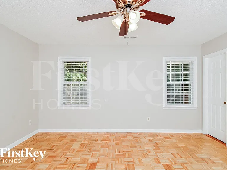 5807 Running Ridge Rd — Photo 6