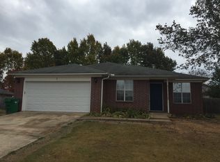 7 Lonzo Ln, Greenbrier, AR 72058