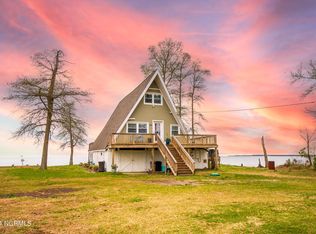 121 Sailboat Rd, Shiloh, NC 27974