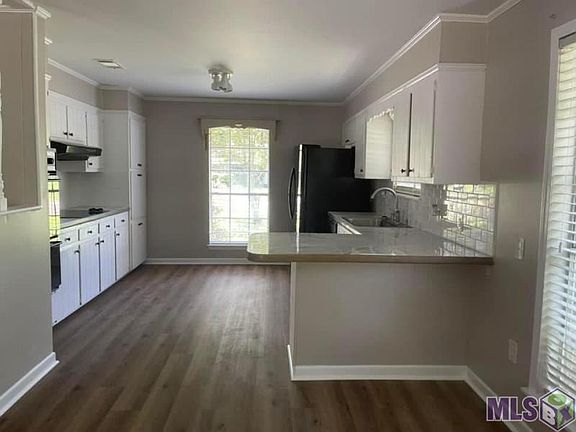 5th image of 292 Halfway Tree Rd