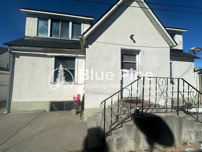 1st image of 458 H St #4