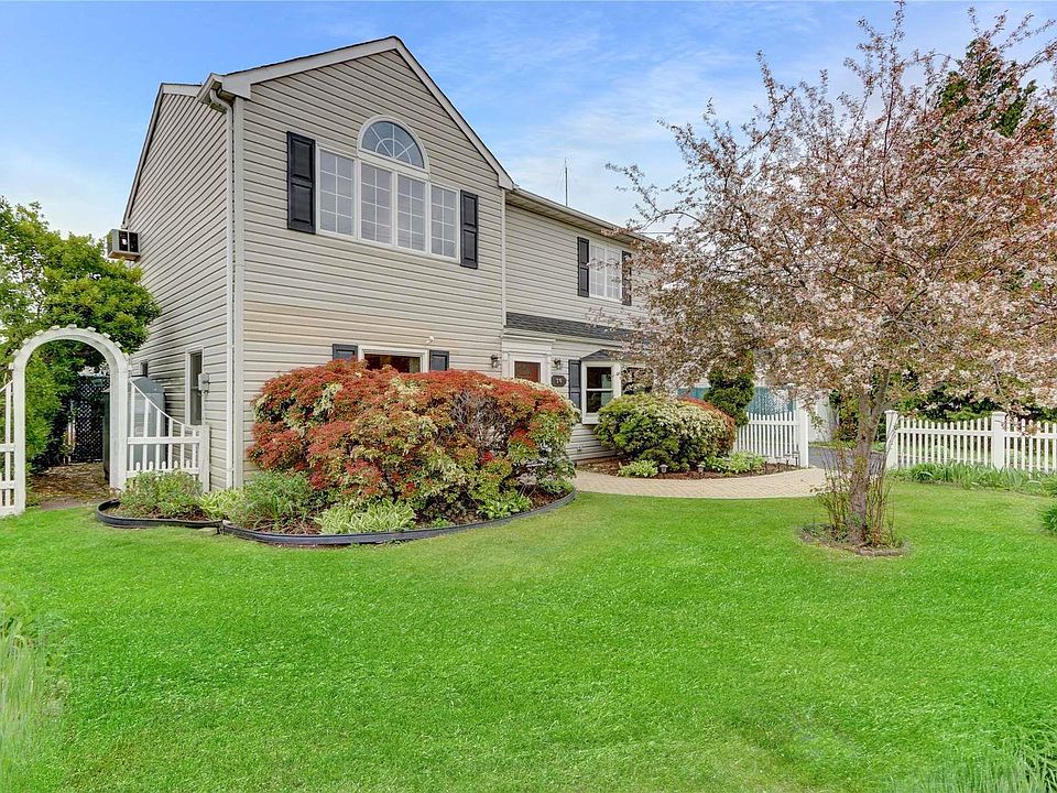 1st image of 30 Libby Avenue