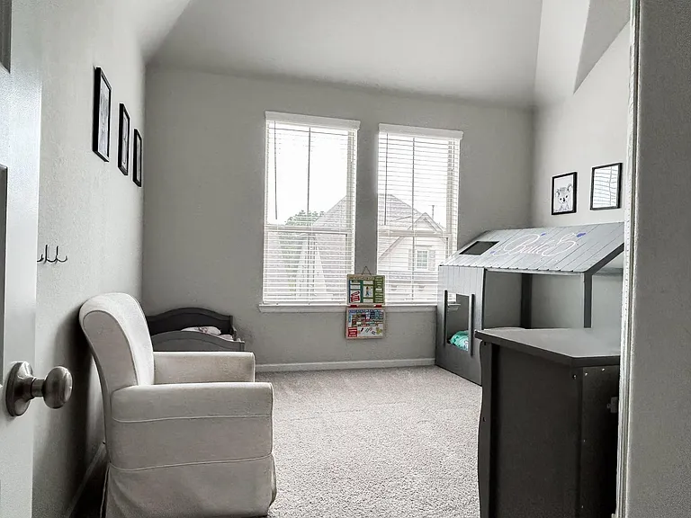 3904 Centre Plains Way — Photo 45