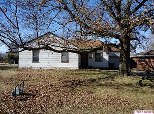 221 NE Myers Ave, Bartlesville, OK 74006