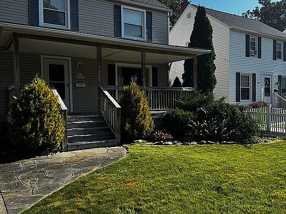 2nd image of 329 Hayes Ave
