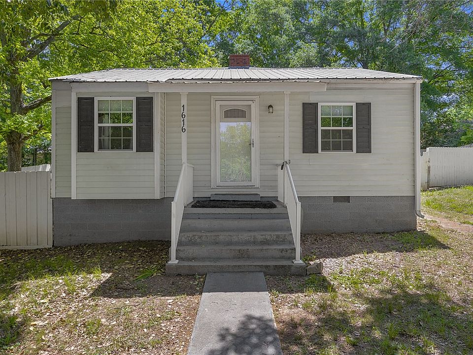 1st image of 1616 Meadowbrook Cir