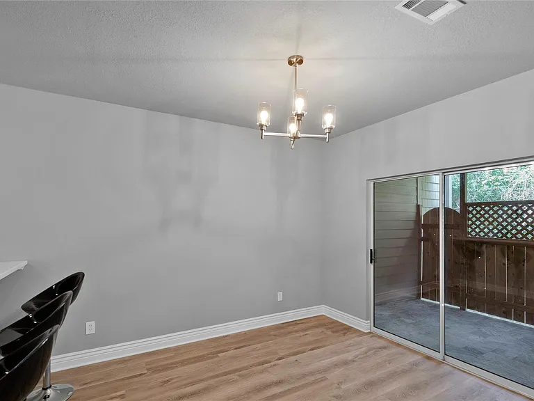 63 Woodlily Pl — Photo 7