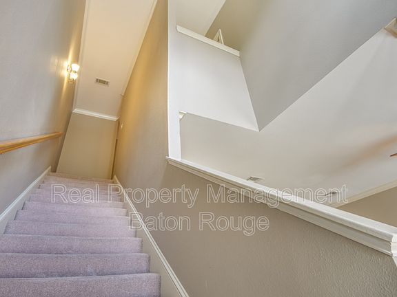 3rd image of 24111 Chateau De Chene Dr