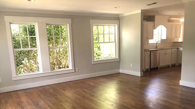 1st image of 509 N Montreal Ave