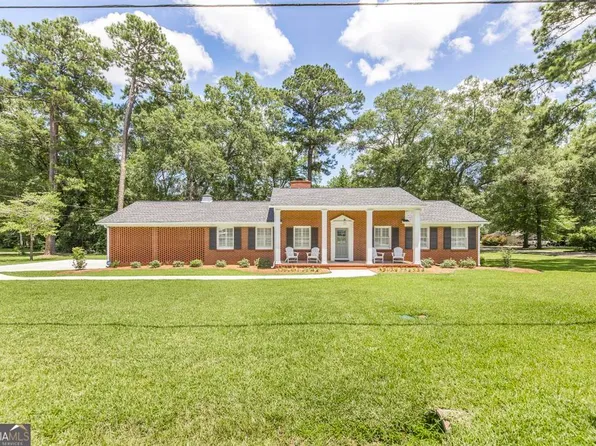 700 Hillcrest Ave, Perry, GA 31069