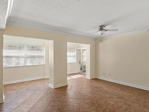 3rd image of 102 Laguna Villas Blvd #H14