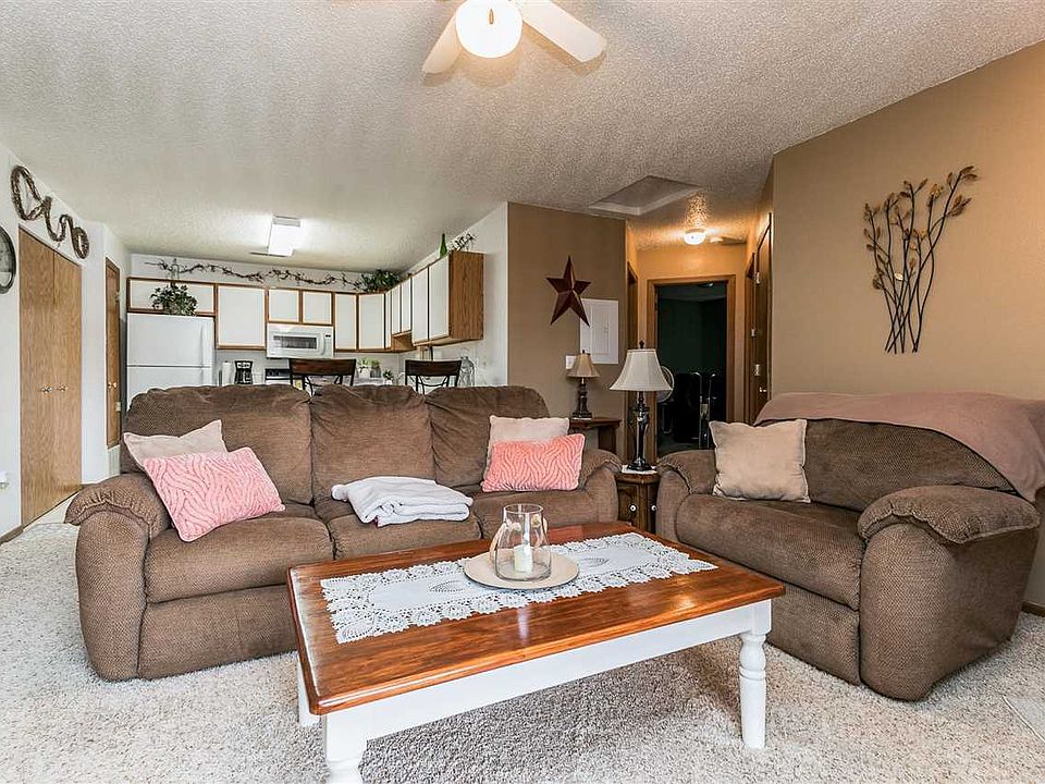 121 S Scott Blvd, Iowa City, IA 52245 MLS 202300991 Zillow