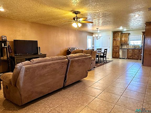 4th image of 1304 N Beta St