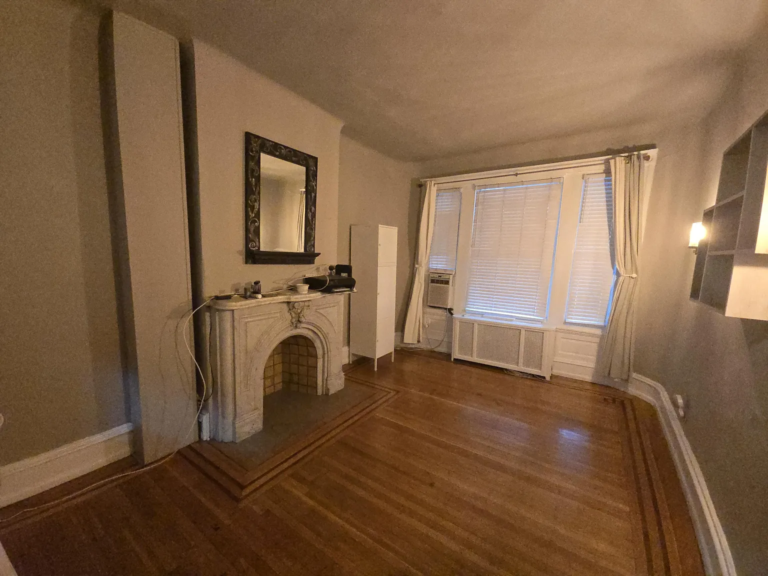 2 bed, 1250 sqft, $2,100 — Photo 4