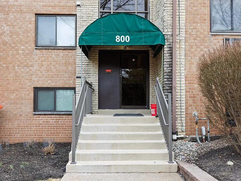 1575 W Street Rd #818 — Photo 3