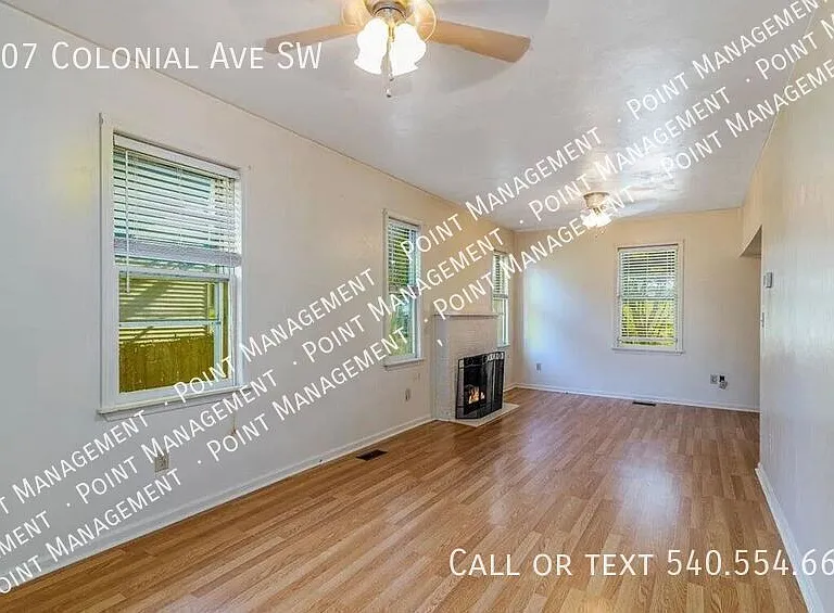 2407 Colonial Ave SW — Photo 15