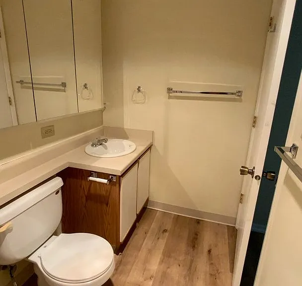 Grant Park Apartments — Photo 3