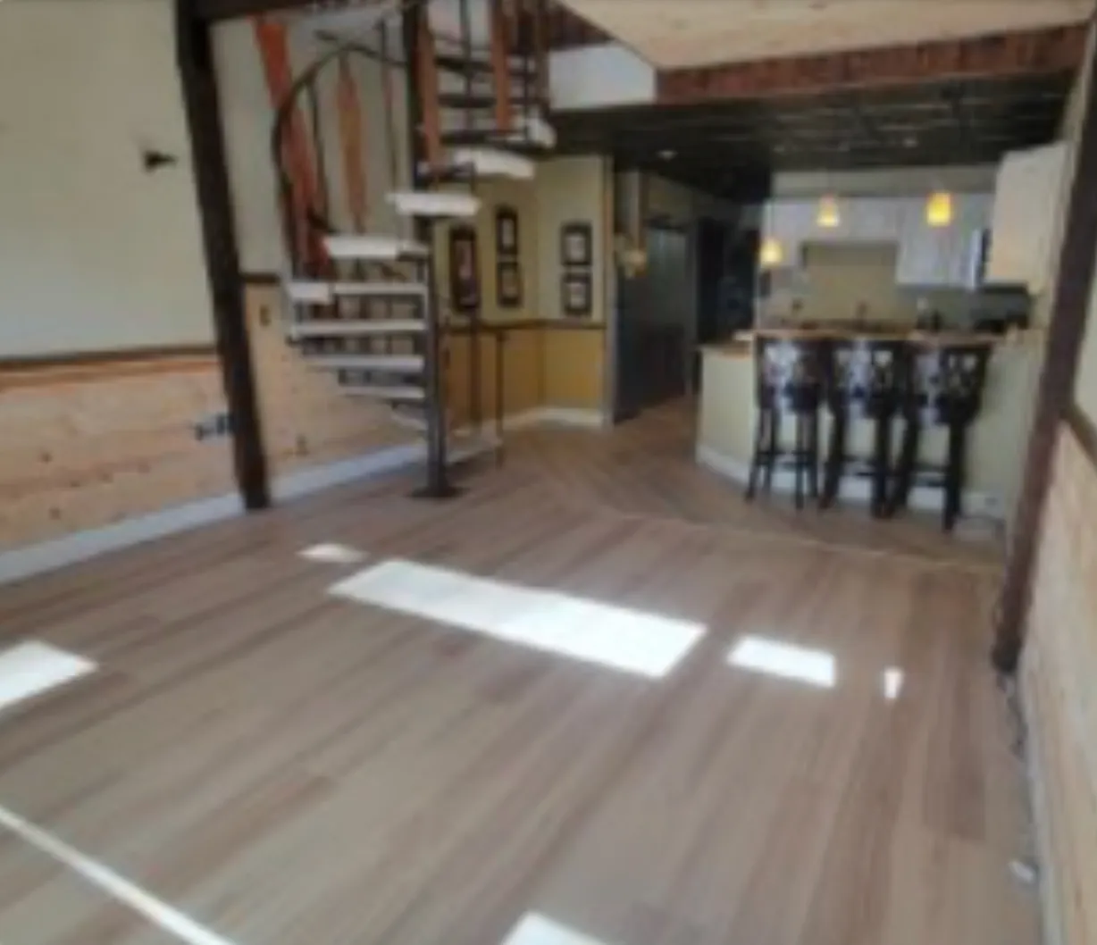 1 bed, 713 sqft, $1,600 — Photo 4