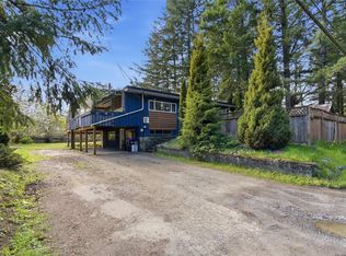 1747 Cedar Rd NE, Nanaimo, BC V9X 1L5