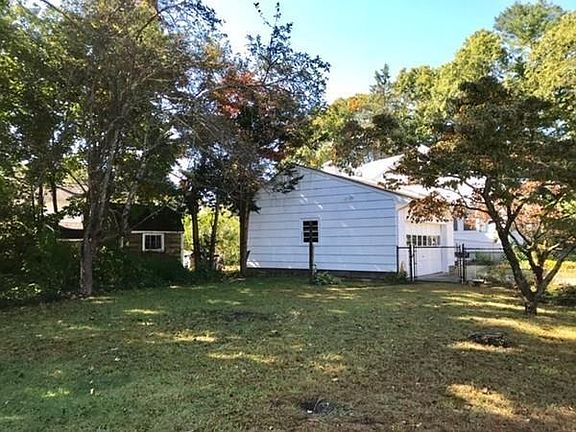 4th image of 1080 Bowles St