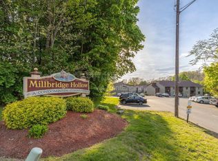 20 Prospect St APT 64, Manchester, CT 06040