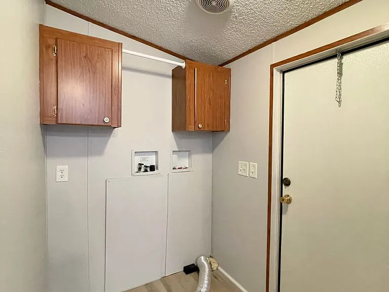 208 Casper Dr #7 — Photo 15