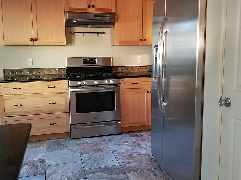 2908 Santa Clara Ave SE — Photo 5