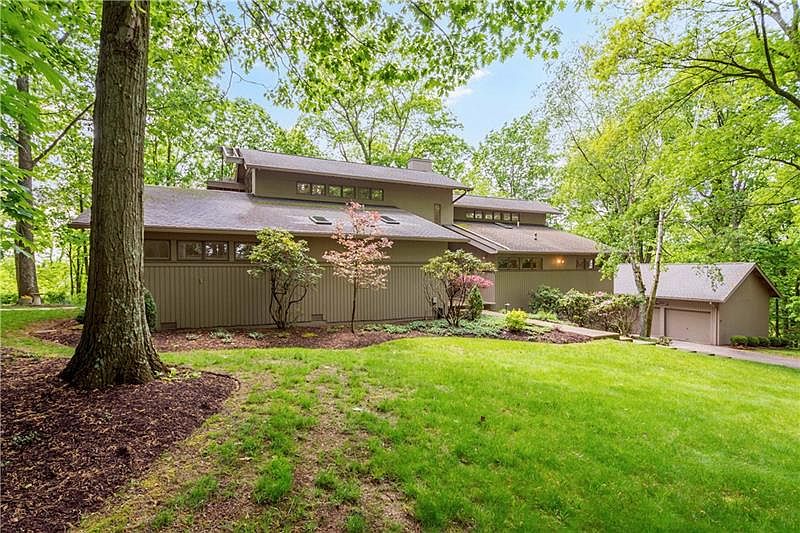 30 Windy Hill Ln N, Eighty Four, PA 15330 Zillow