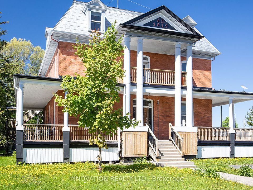 1st image of 4550 Ste Catherine St